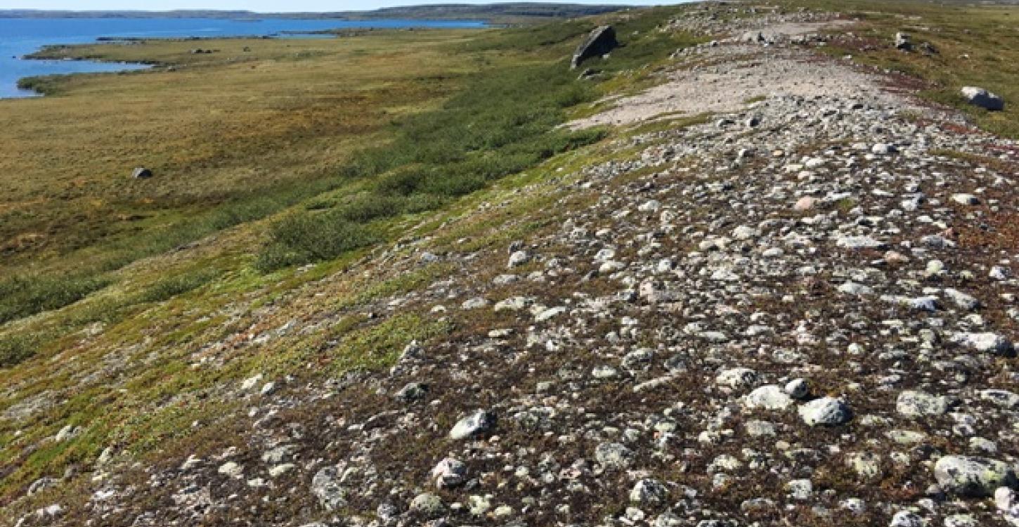 Esker on the Barrenlands (Photo: GNWT / T. Stephenson)
