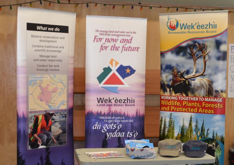 During the community supper in Wekweètì, the WRRB and WLWB gave away some swag and drew for prizes to give out to community members. Photo Credit: Shalyn Norrish, WRRB & WLWB.