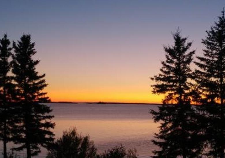 Sunset in Whatì. Photo Credit: Shalyn Norrish. 